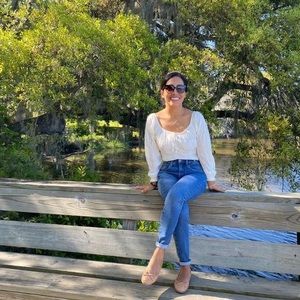 Meet your Posher, Ketty magaly